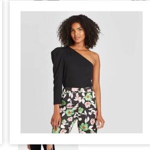 NWT Who What Wear shirt